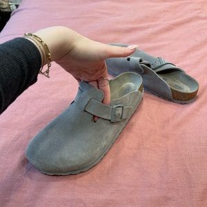 ✨Birkenstocks - Boston Suede leather - Stone Coin✨